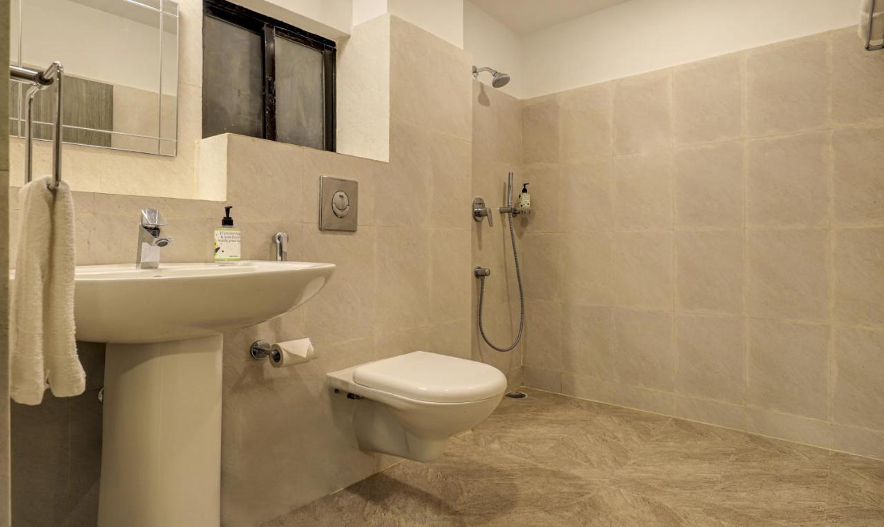 Treebo Arna Residency Hotel Guwahati Buitenkant foto